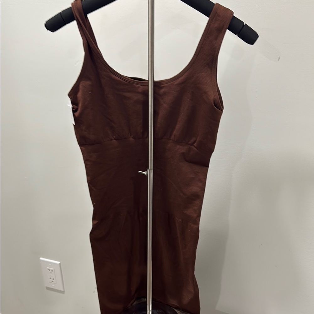 Women's Brown Sleeveless Dress - Picture 9 of 9